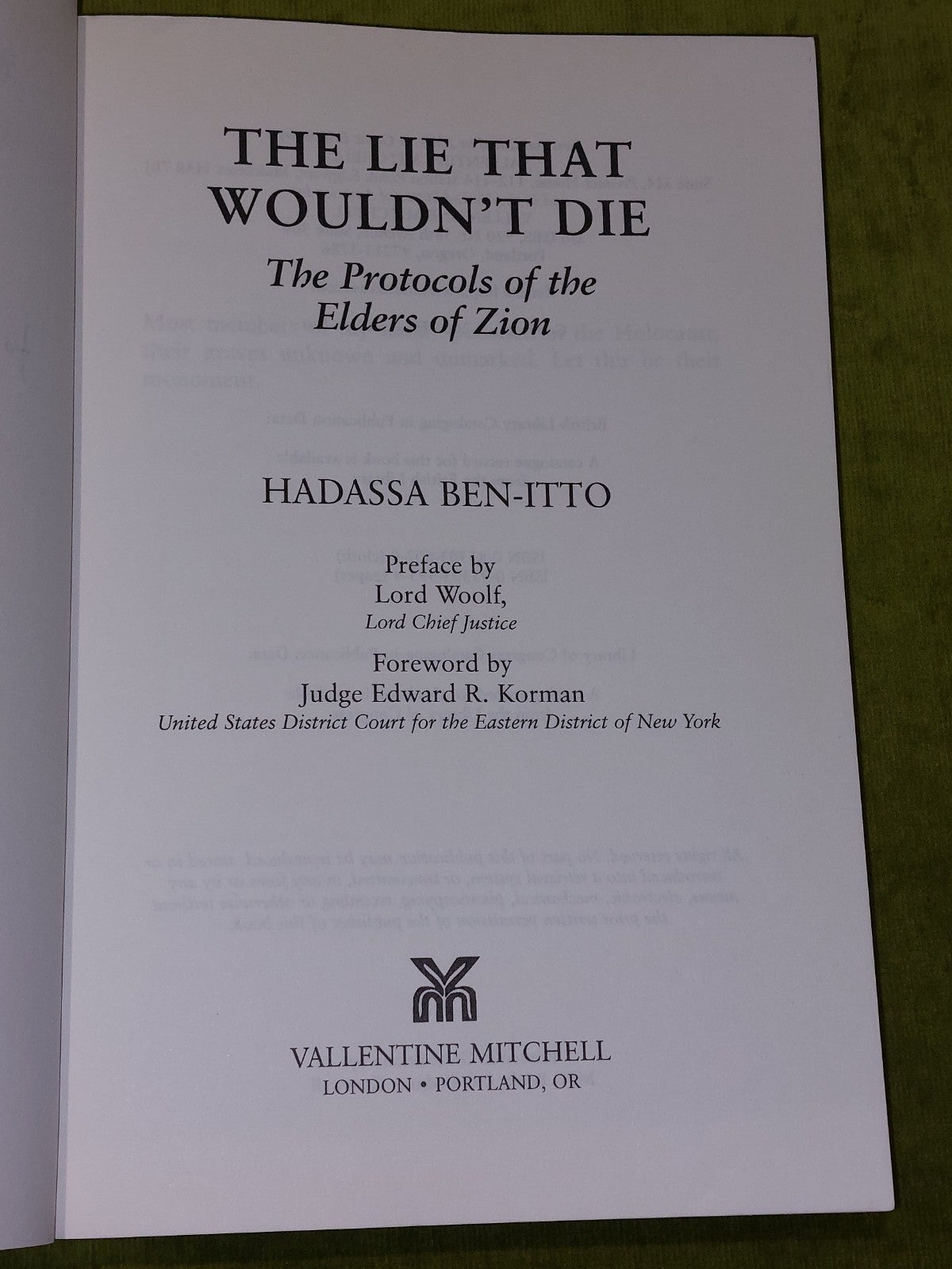 THE LIE THAT WOULDN'T DIE Hadassa BenItto (2005)4