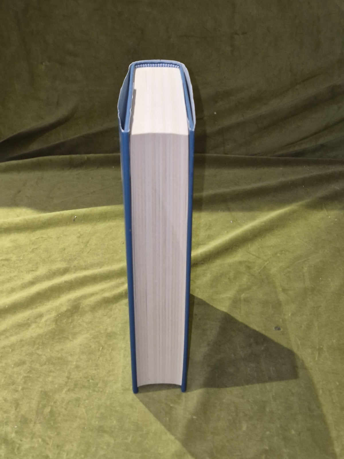 Scotland's empire 1600-1815 - T M Devine - SIGNED First Edition H/B6