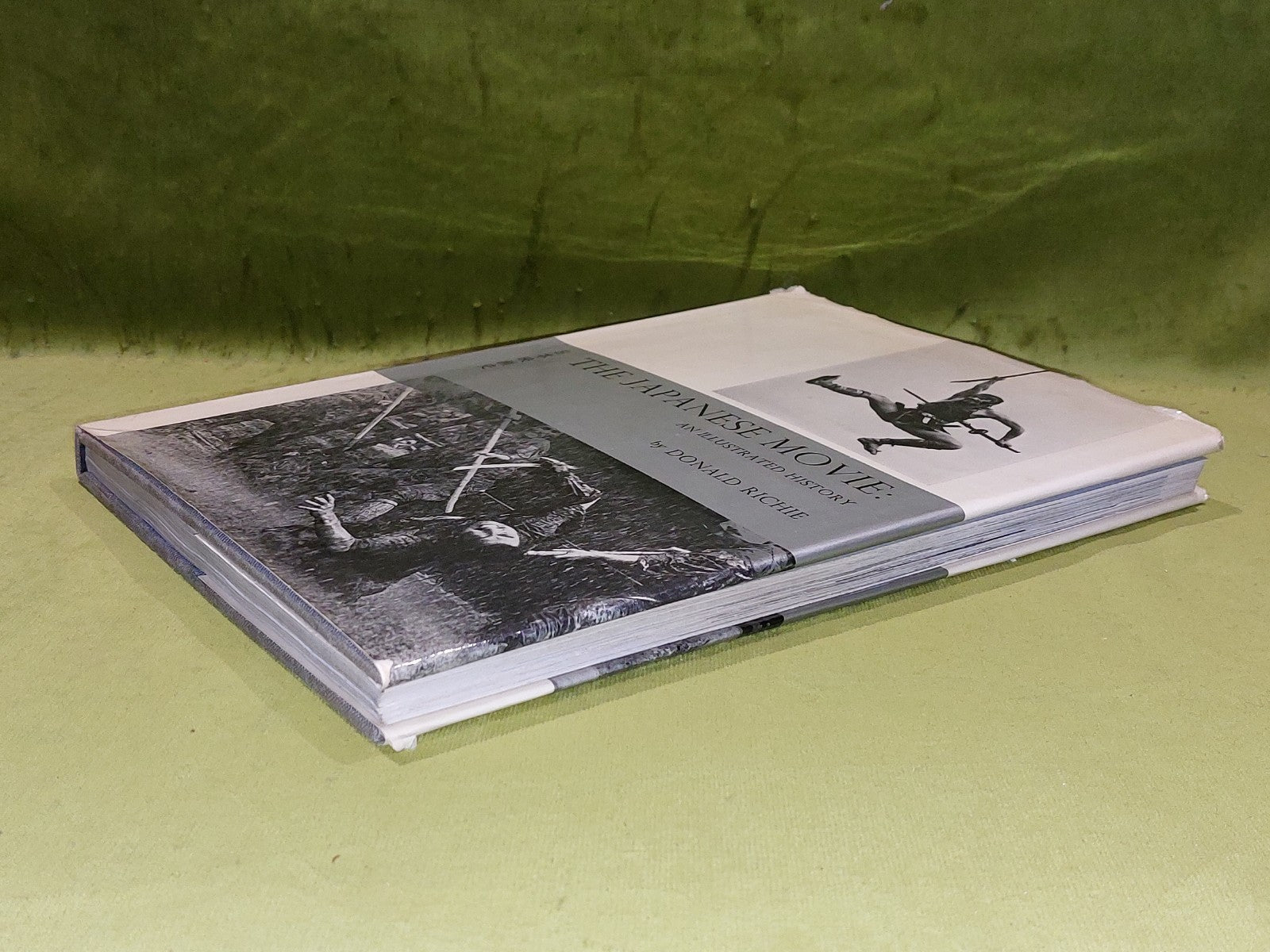 The Japanese Movie an Illustrated History (1966 Second Printing) Donald Richie8