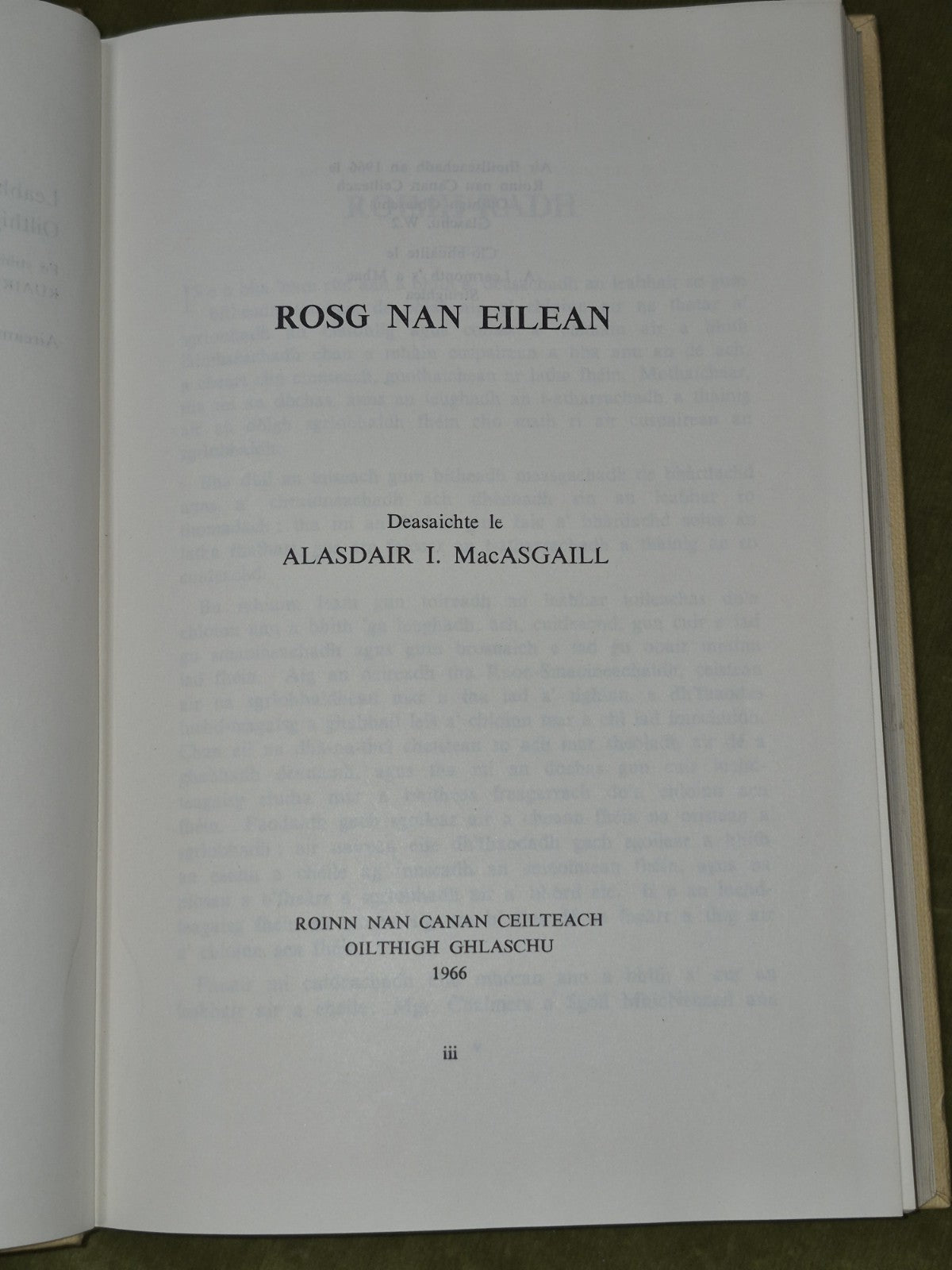 Rosg Nan Eilean Alasdair MacAsgaill 1966 Oilthigh Glaschu3