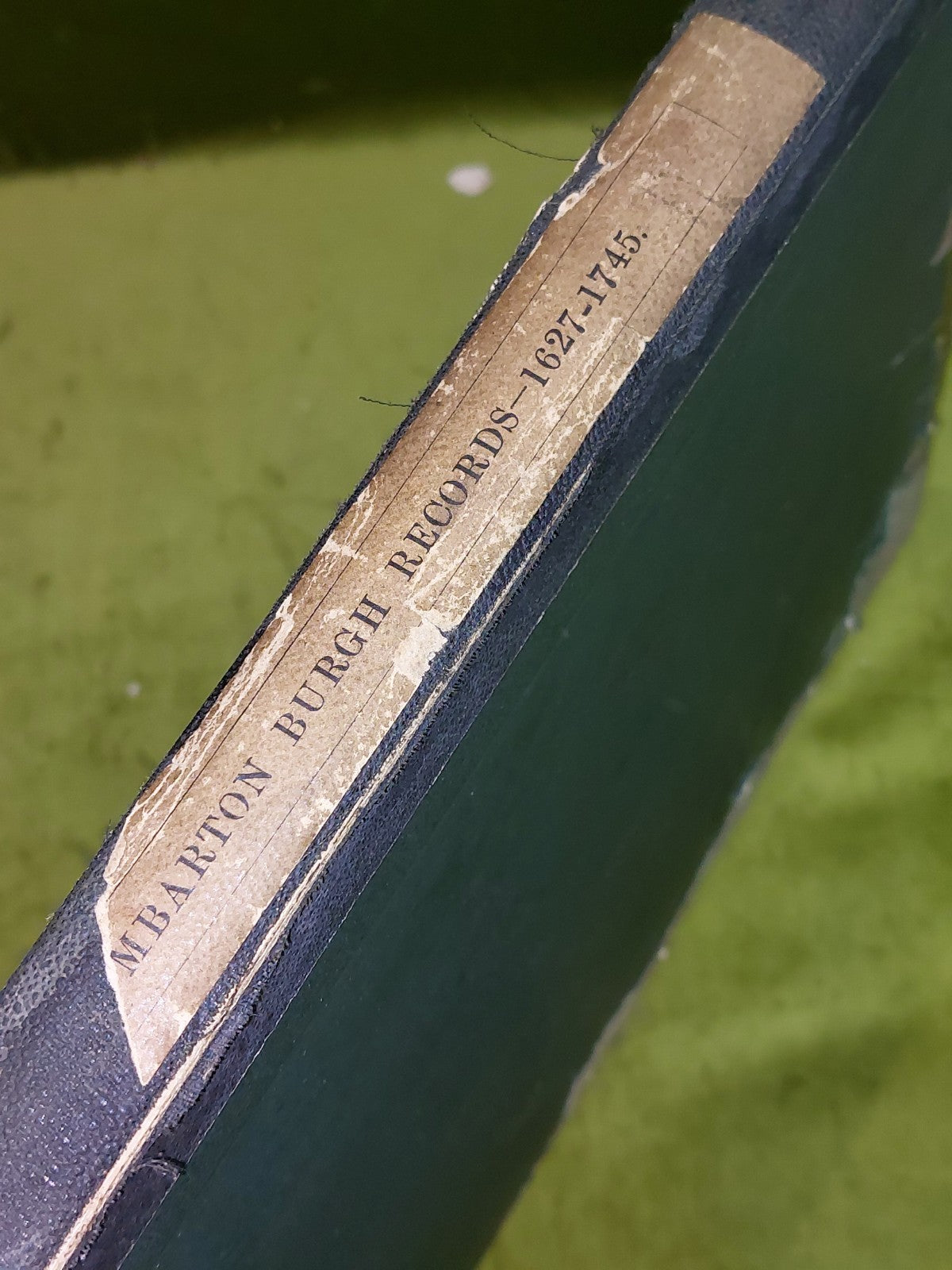 Dumbarton Burgh Records 16271746 (1860)8