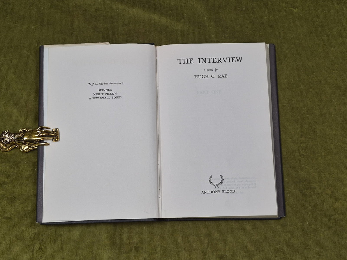 The Interview - Hugh C Rae - Blond 1969 1st HB DJ4