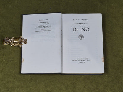 Dr No - Ian Fleming , Jonathan Cape 1958 1st/1st Hardback3