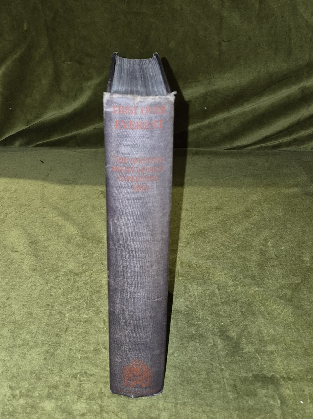 FIRST OVER EVEREST.   THE HOUSTON-MOUNT EVEREST EXPEDITION 1933/ PUB.BODLEY HEAD1