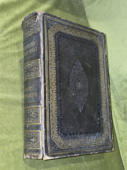 The Illustrated Family Bible John Brown 18402