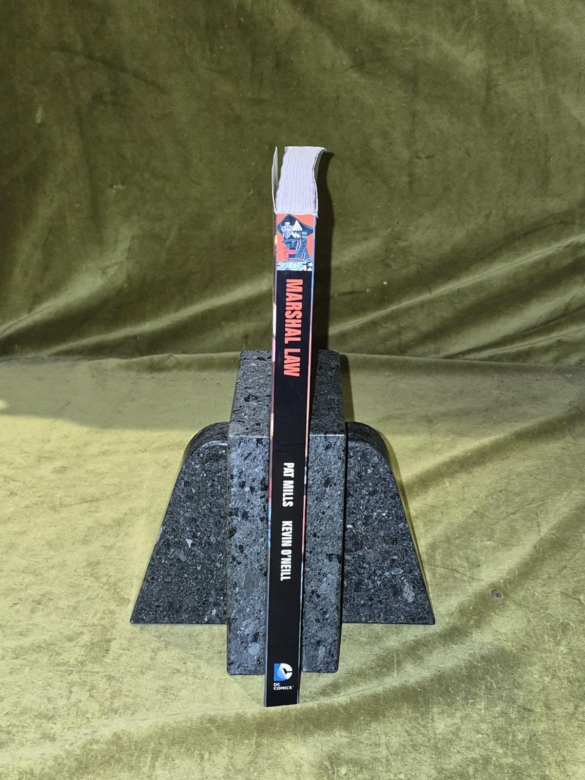 Marshal Law - Kevin O'Neill Pat Mills 2014 Softcover2
