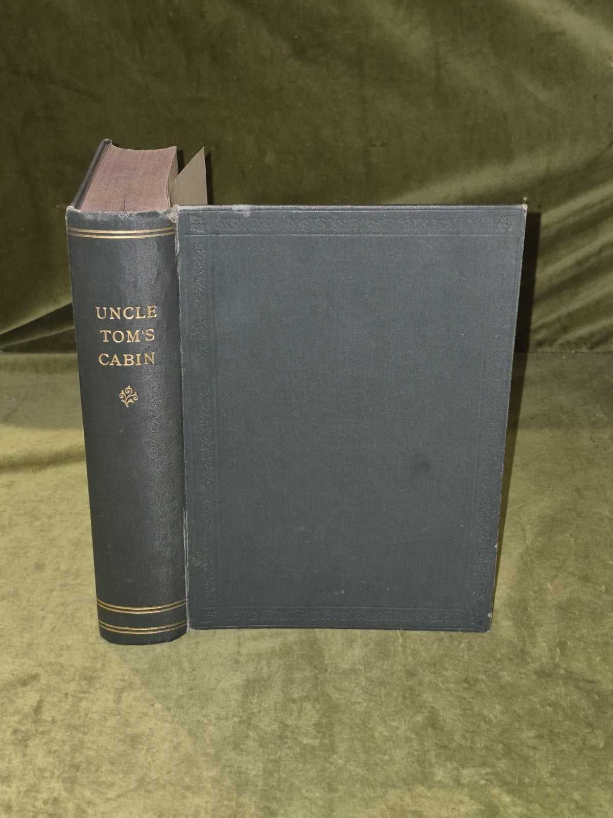 Uncle Tom's Cabin A Tale Among the Lowly - Harriet Beecher-Stowe , Cassell 18990