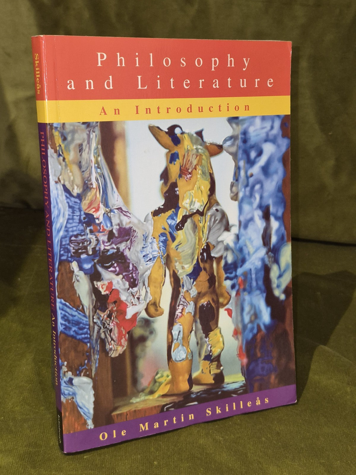 Philosophy and Literature: An Introduction (2001 paperback) Martin Skilleas0