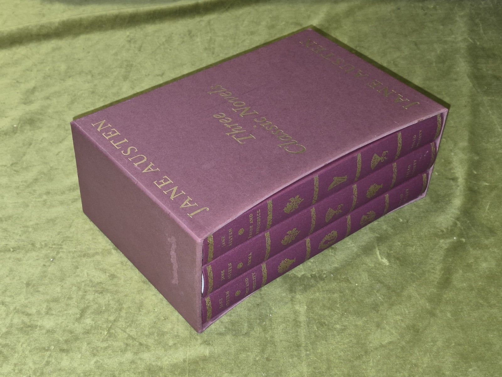 Folio Society - Jane Austen Three Classic Novels -1975-with Slipcase VGC1