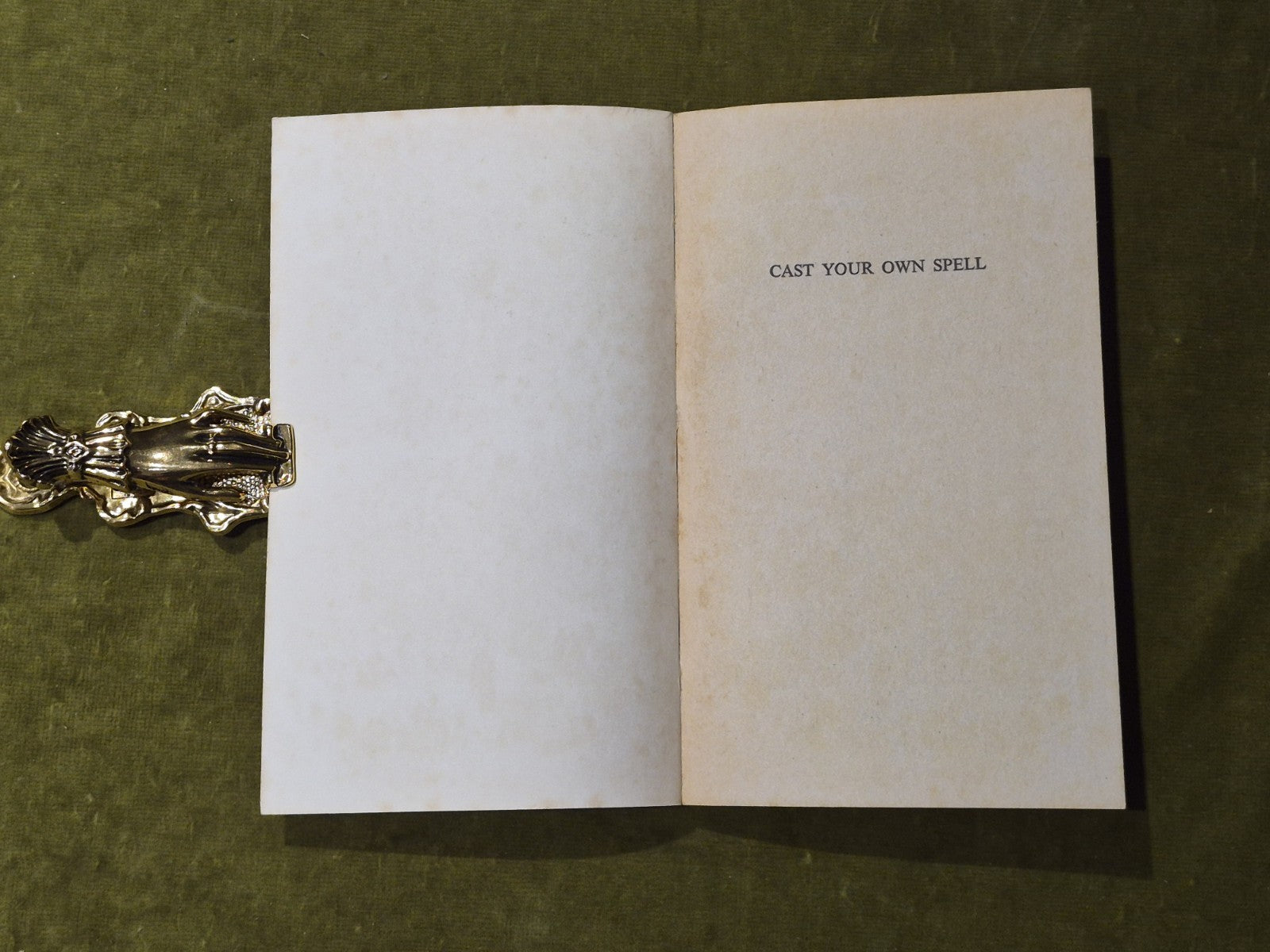 Cast Your Own Spell by Sybil Leek 1970 New English Library Paperback4
