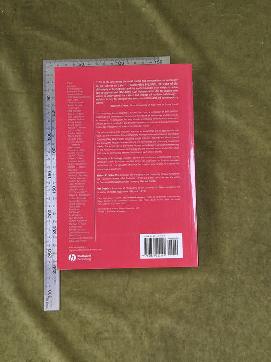 DUSEK Val SCHARFF Robert C. / PHILOSOPHY OF TECHNOLOGY The Technological1