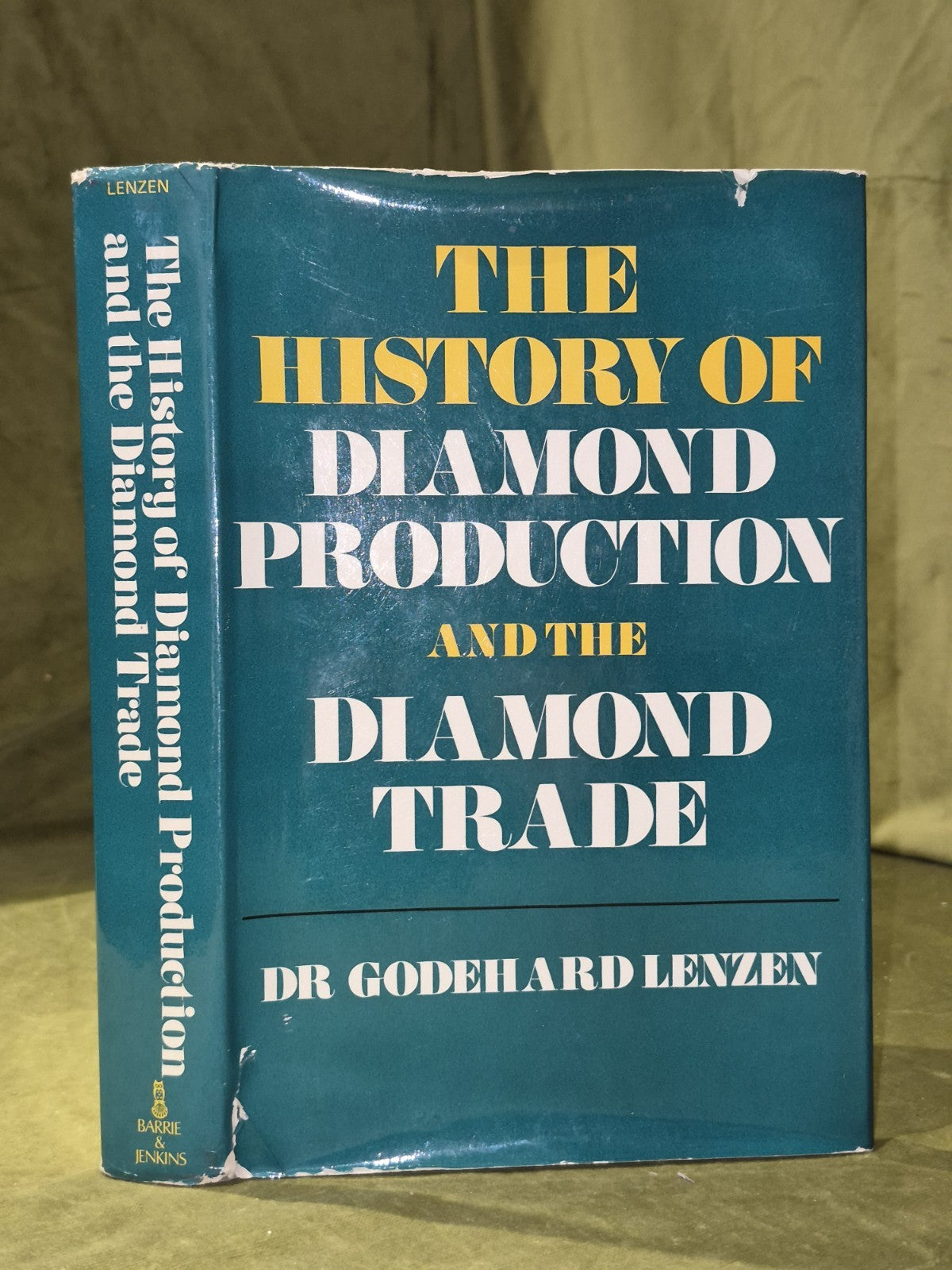 The History of Diamond Production and the Diamond Trade (1966) Godehard Lenzen2