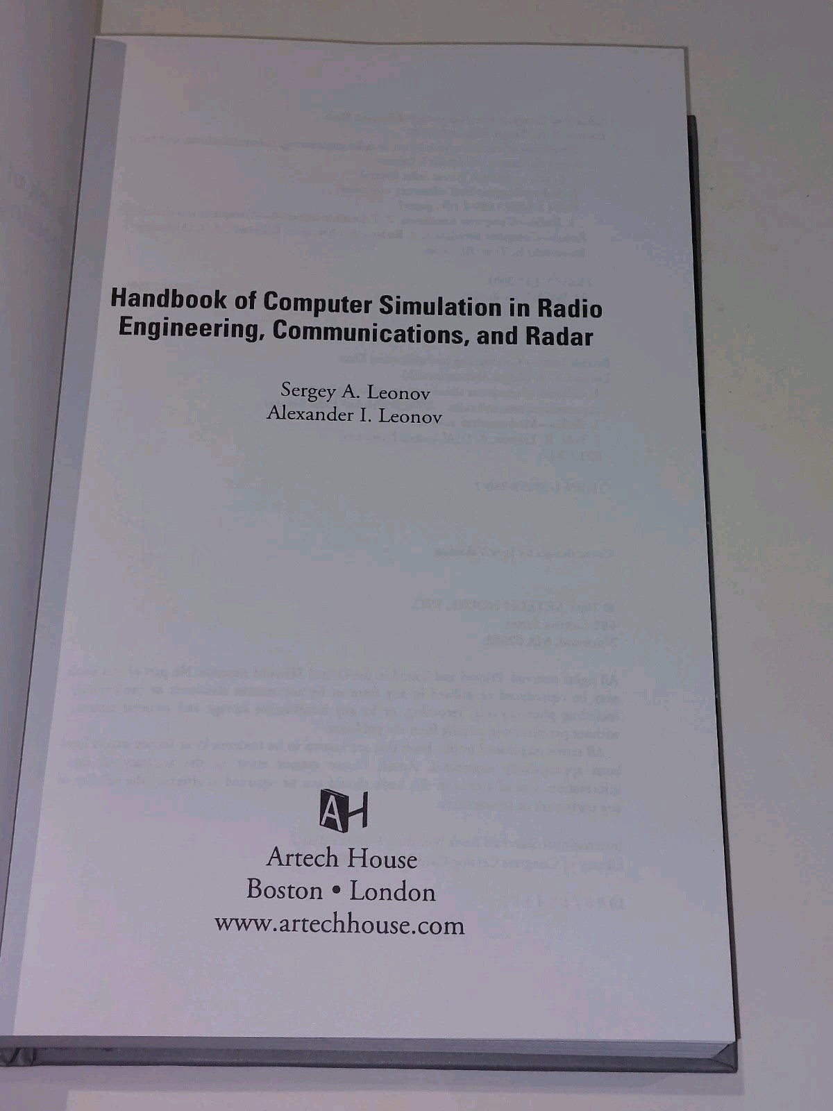 Handbook of Computer Simulation in Radio Comms  Sergey & Alex Leonov (2001) Hb3