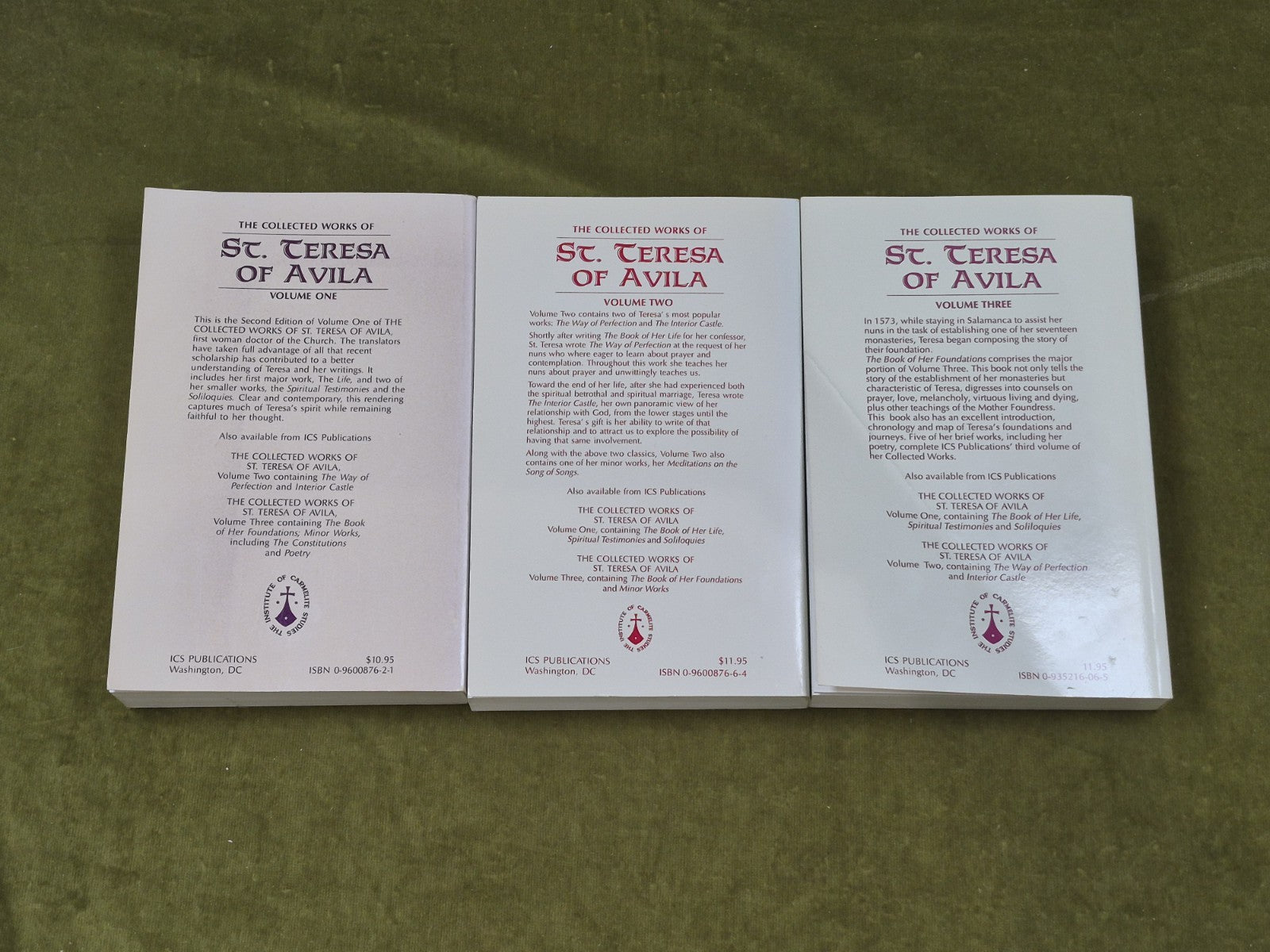 The Collected Works of St Teresa of Avila Vol 1-3 - Kavanaugh , Rodriguez ICS PB1