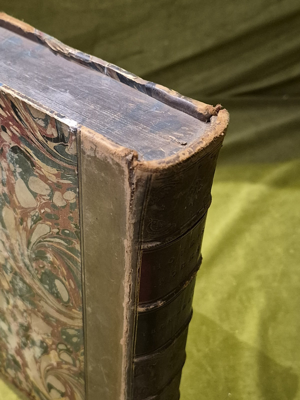 The Year Book of Daily Recreation and Information - William Hone -Tegg est. 18322