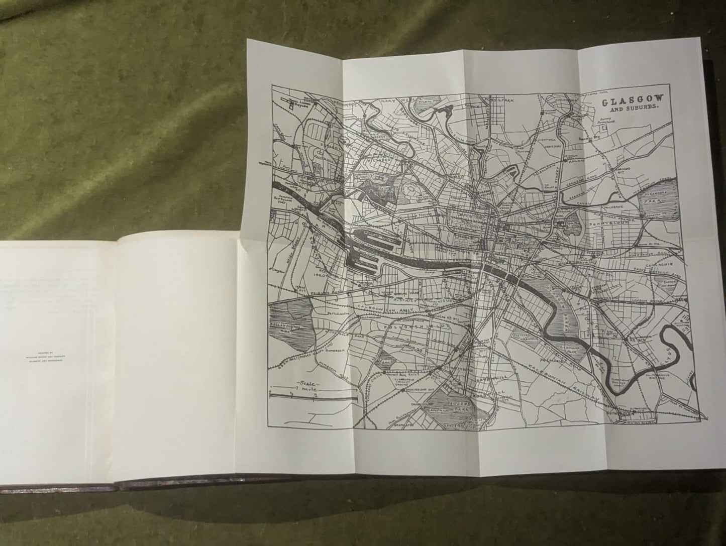 Glasgow in 1901 - James Hamilton Muir , William Hodge 1901 Half-calf 1st5