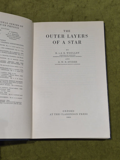 THE OUTER LAYERS OF A STAR ~ Woolley & Stibbs ~ 1953 HC5
