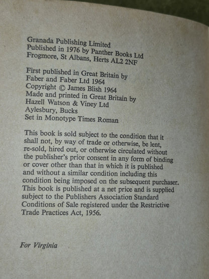 Doctor Mirabilis Roger Bacon James Blish 1976 Panther Books3
