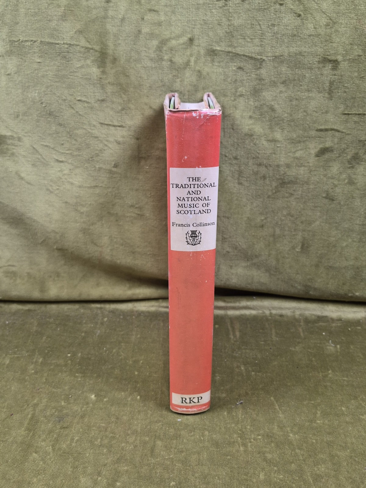 The Traditional & National Music of Scotland - F Collinson , Routledge 1966 w DJ2
