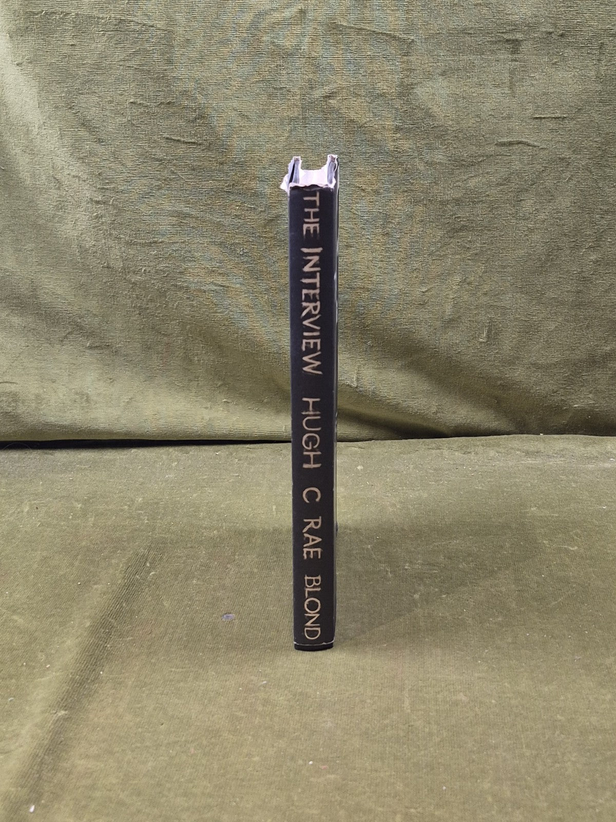 The Interview - Hugh C Rae - Blond 1969 1st HB DJ2