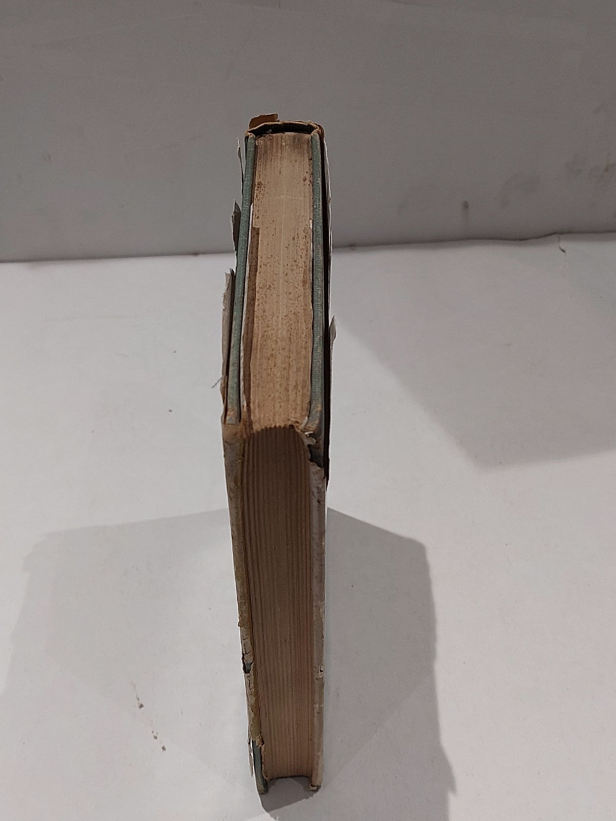 The Weapon Makers by A.E. van Vogt 1st Ed (1952) Hb With DJ 3