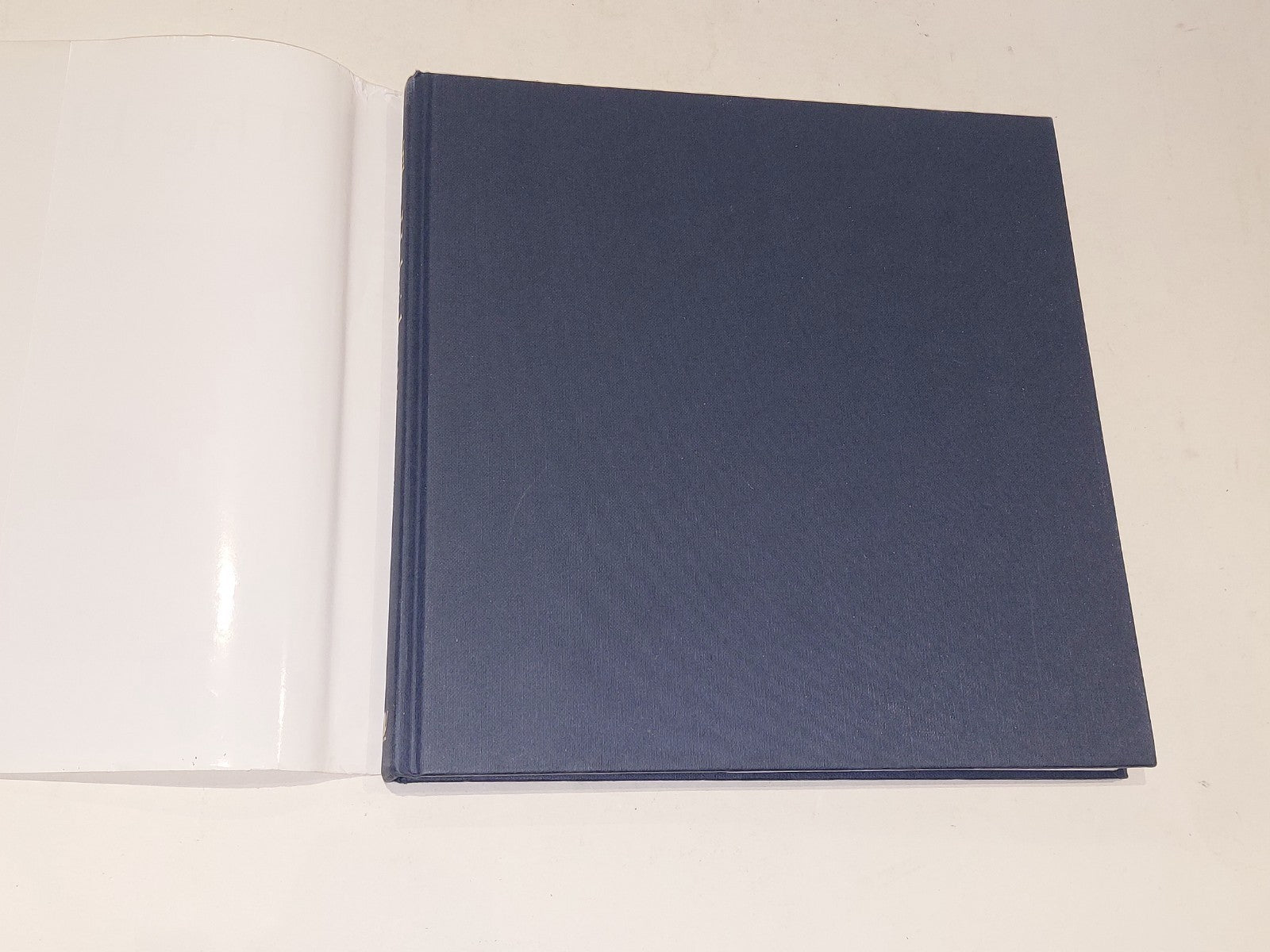 The Hebrideans Gus Wylie Photographs 1974  2004 (2005) [Birlinn] Hb Book2