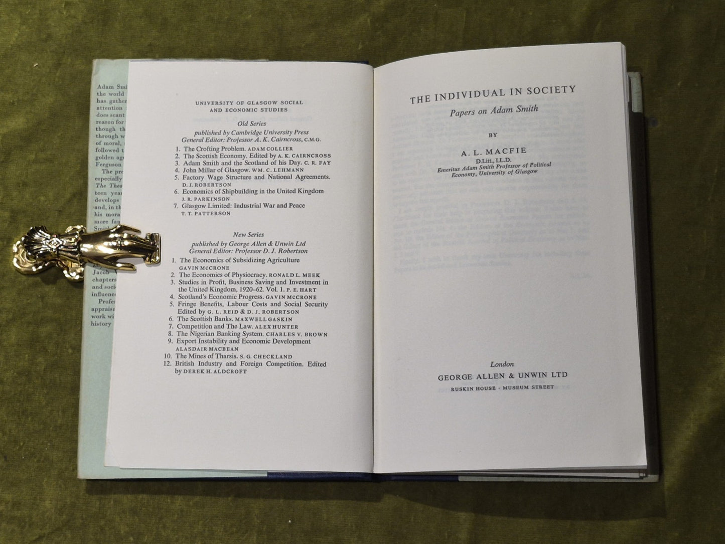 The Individual in Society : Papers on Adam Smith - A L Macfie 1st 1967 HB DJ4