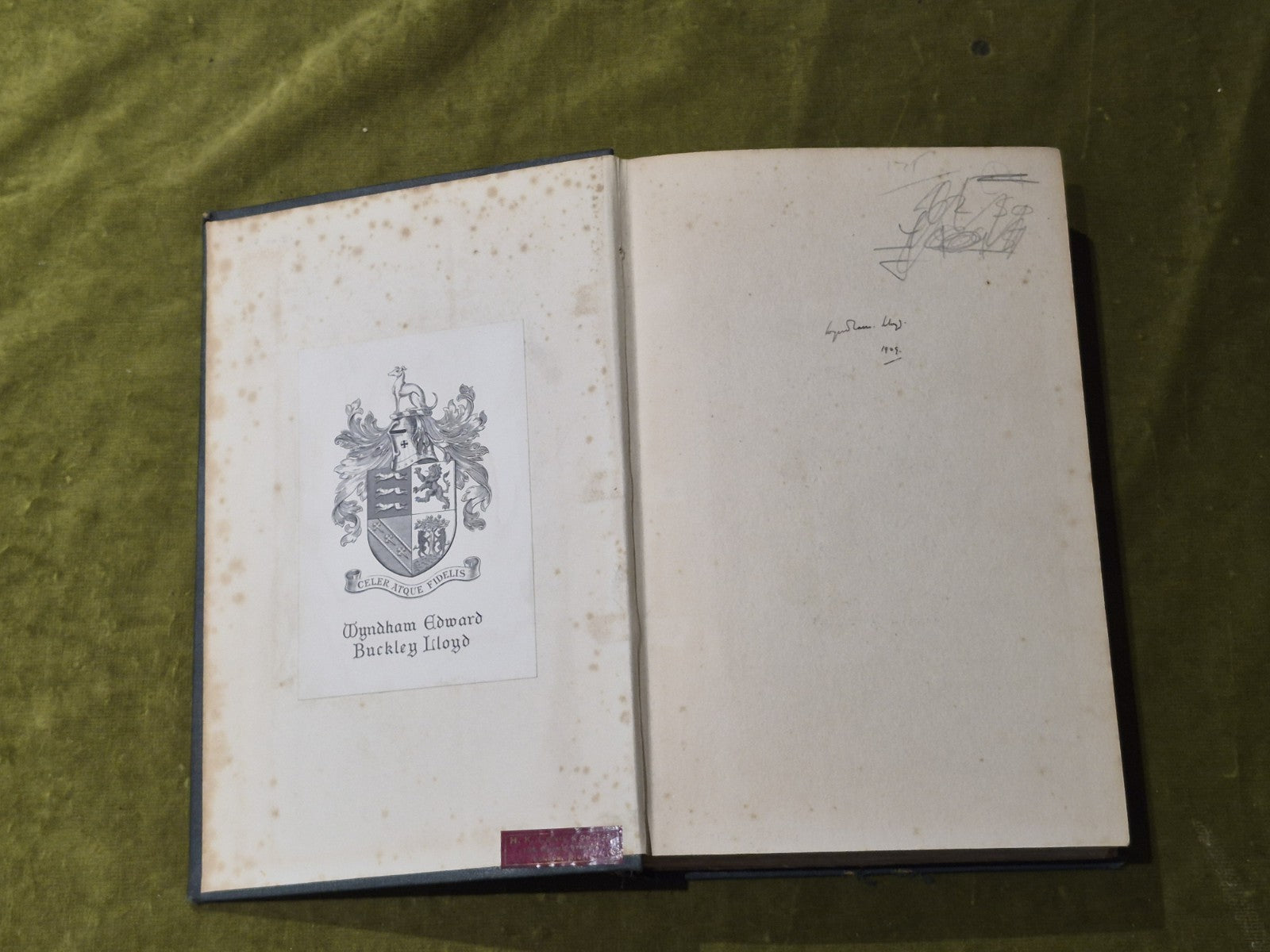Astronomical Physics By F.J.M. Stratton ~ Methuen & Co. London, 1st Edition 19253