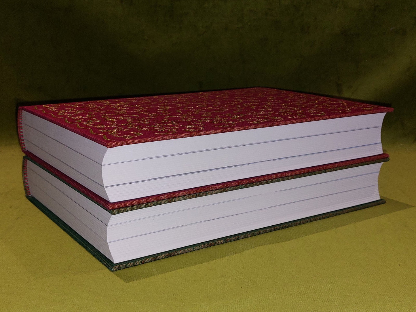 India : A History [2 Volumes] - John Keay - Folio Society (2003) Hb Books9