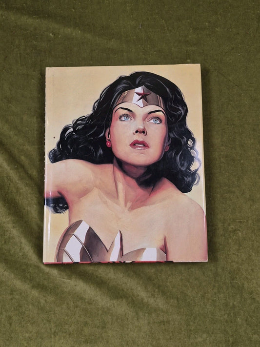 Wonder Woman: The Complete History by Les Daniels, 1st Edition Titan Books 20000