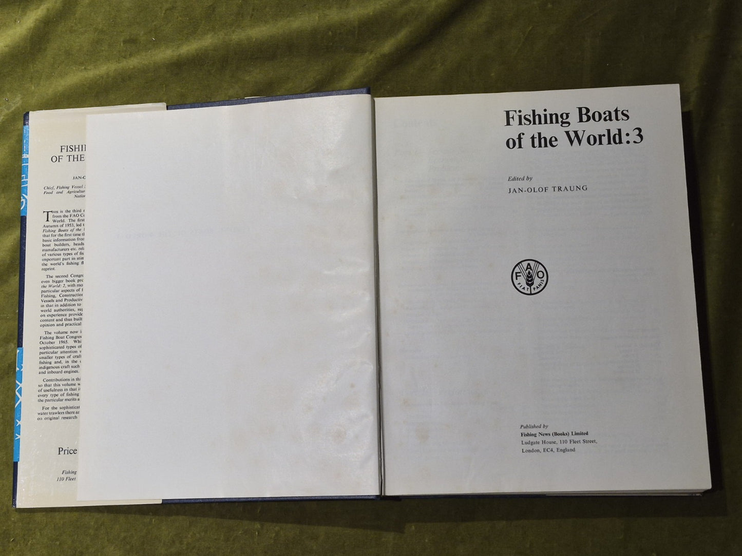 Jan-Olaf Traung Fishing Boats Of The World 2 & 3 HB DJ8