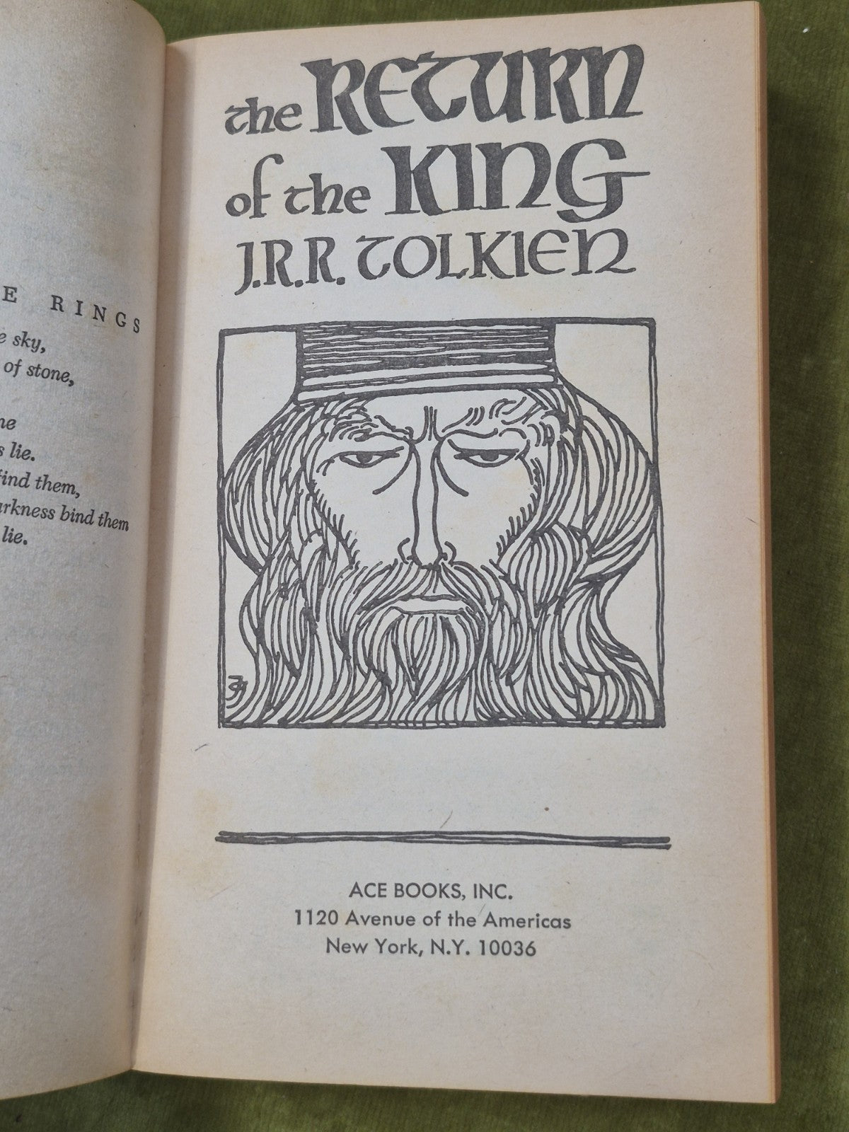 The Return of the King Ace Books 1965 Unauthorised Tolkien5