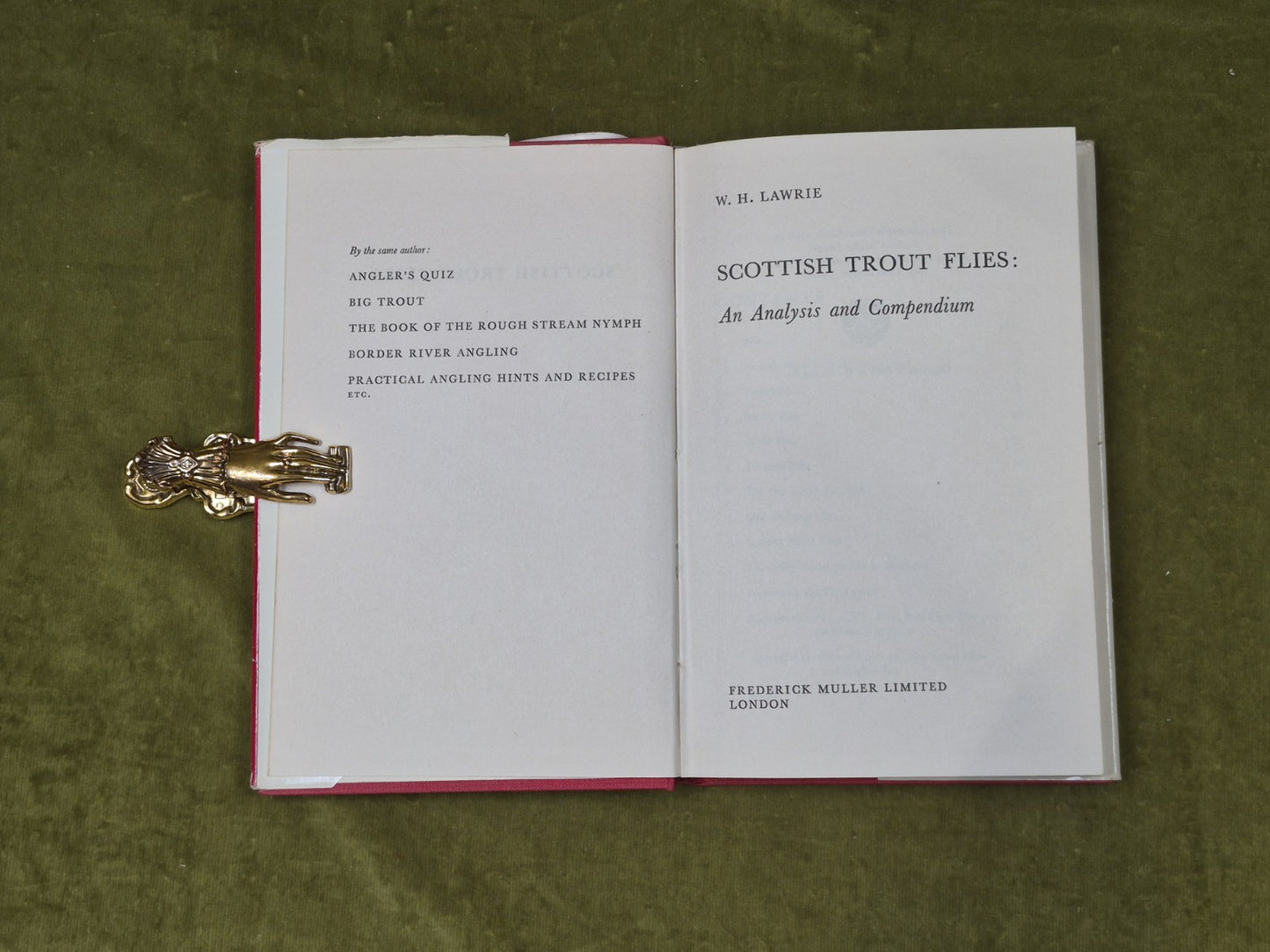 Scottish Trout Flies an Analysis and Compendium - W H Lawrie , Muller 1966 HB DJ4