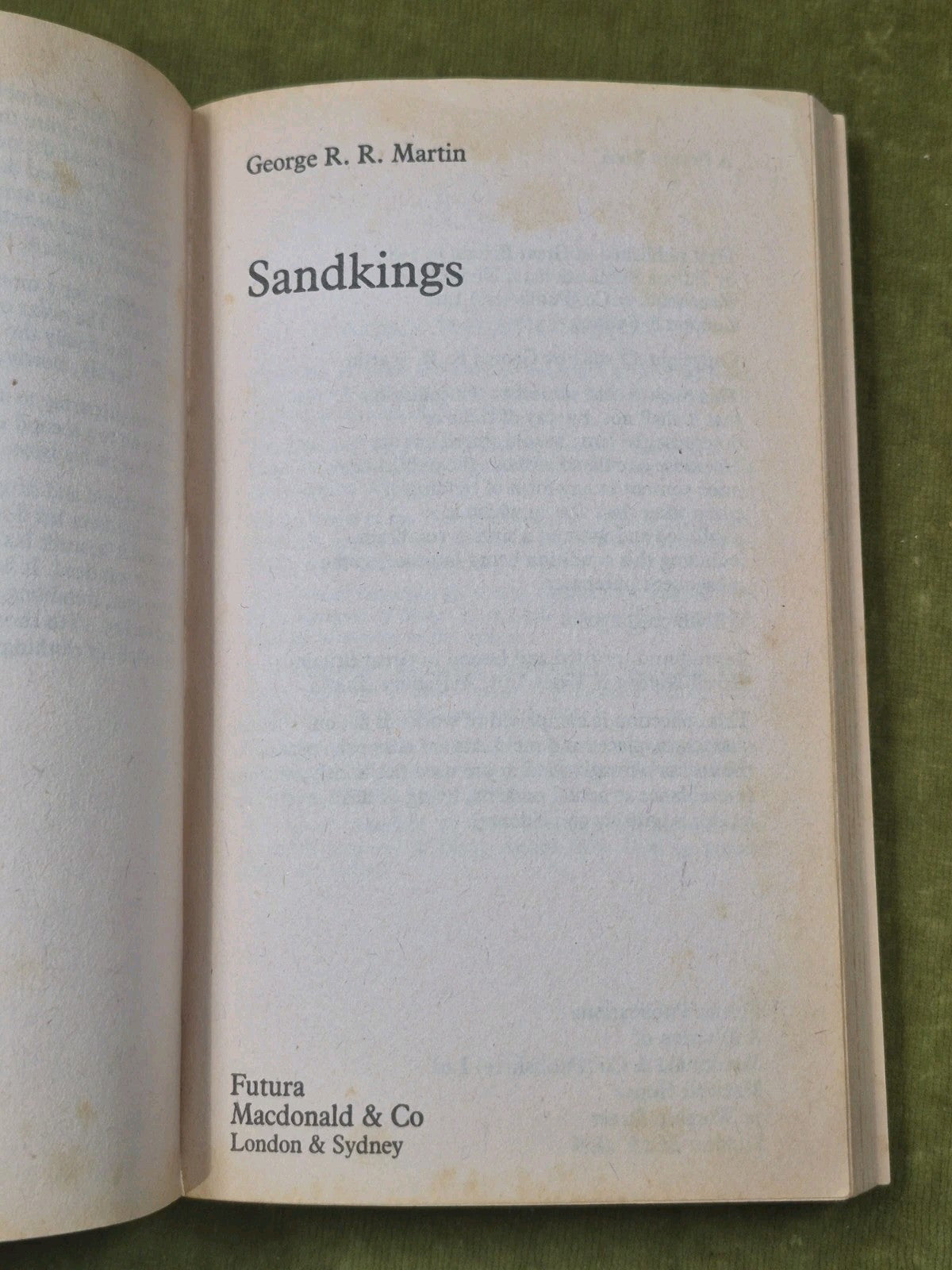 Sandkings George R R Martin First Edition 1983 Orbit6