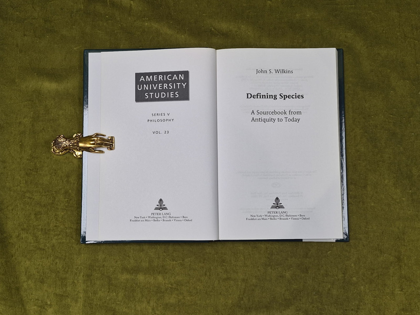Defining Species - John S. Wilkins , Peter Lang 2009 HB3
