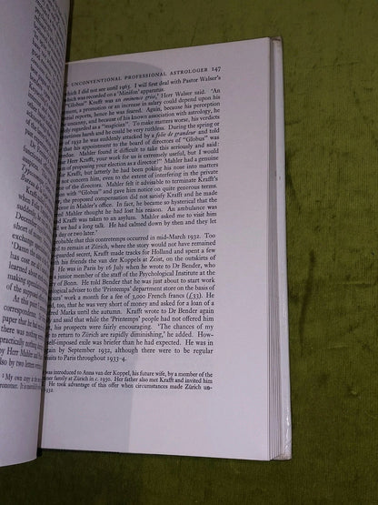 Urania's Children : The Strange World Of The Astrologers - Ellic Howe 1st Ed Hb8