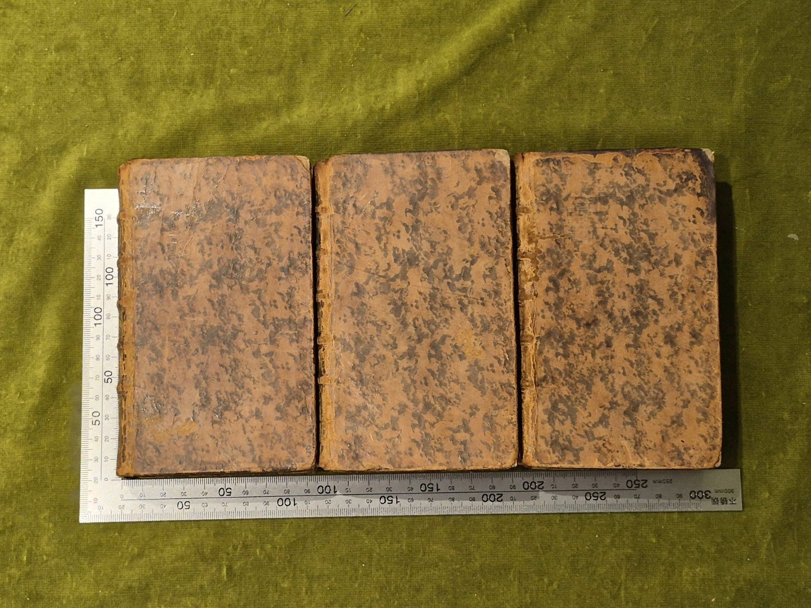 Sermons du pere Bourdaloue, de la Compagnie de Jesus pour le caresme 3 vols 17711