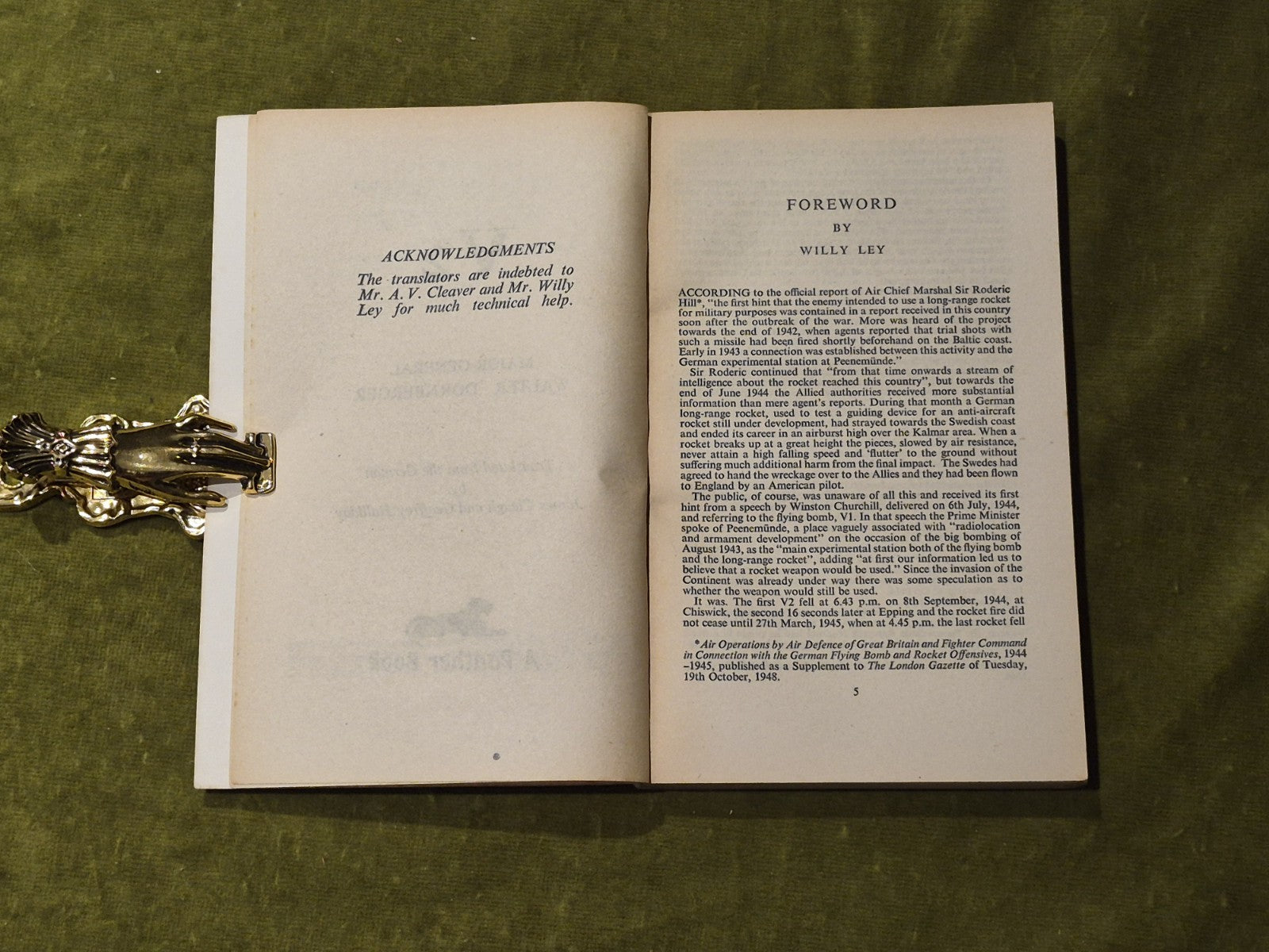V2 - Major-General Walter Dornberger - 1958 Panther paperback5
