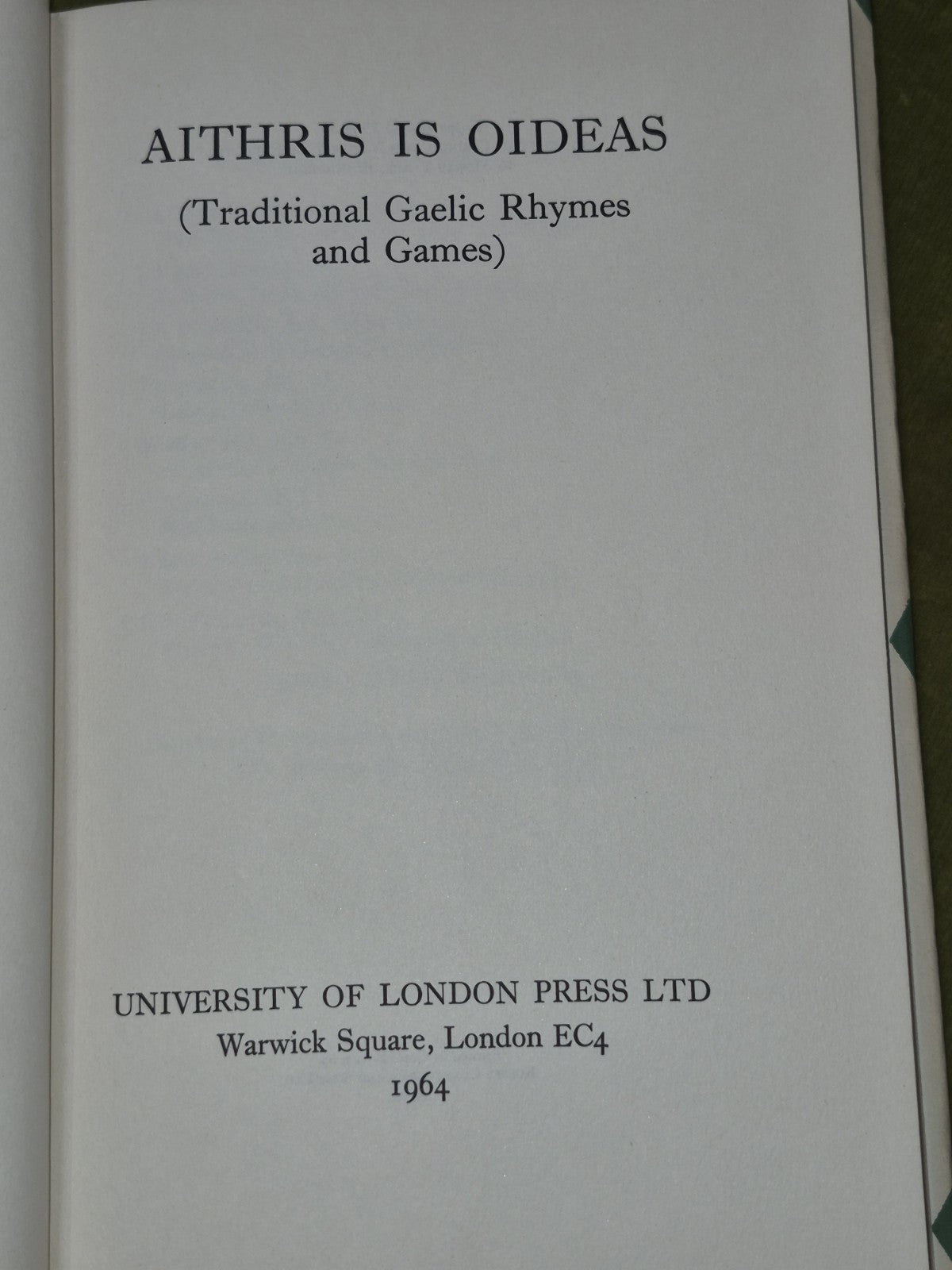 Aithris is Oideas Traditional Gaelic Rhymes and Games 1964 University of London6