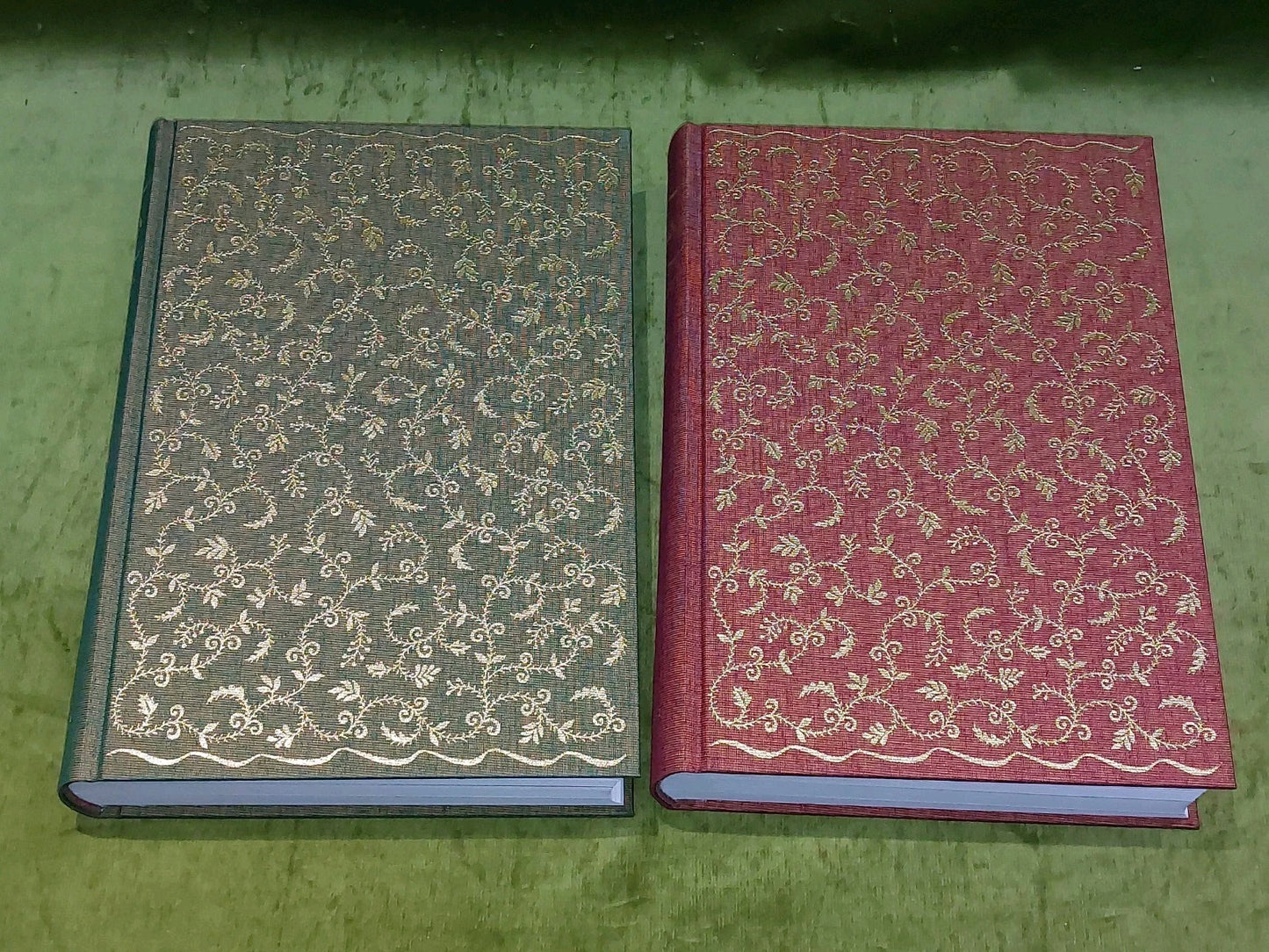 India : A History [2 Volumes] - John Keay - Folio Society (2003) Hb Books4