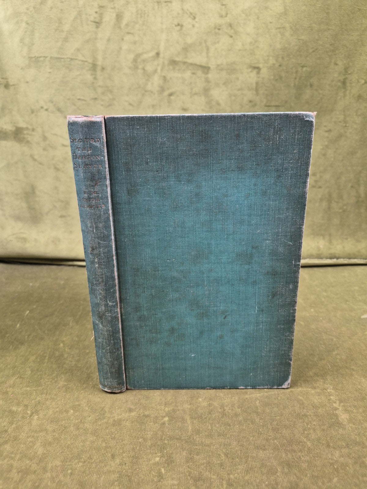 Sigurd the Dragon-slayer - trans. E M Smith-Dampier 1934 Blackwell HB0