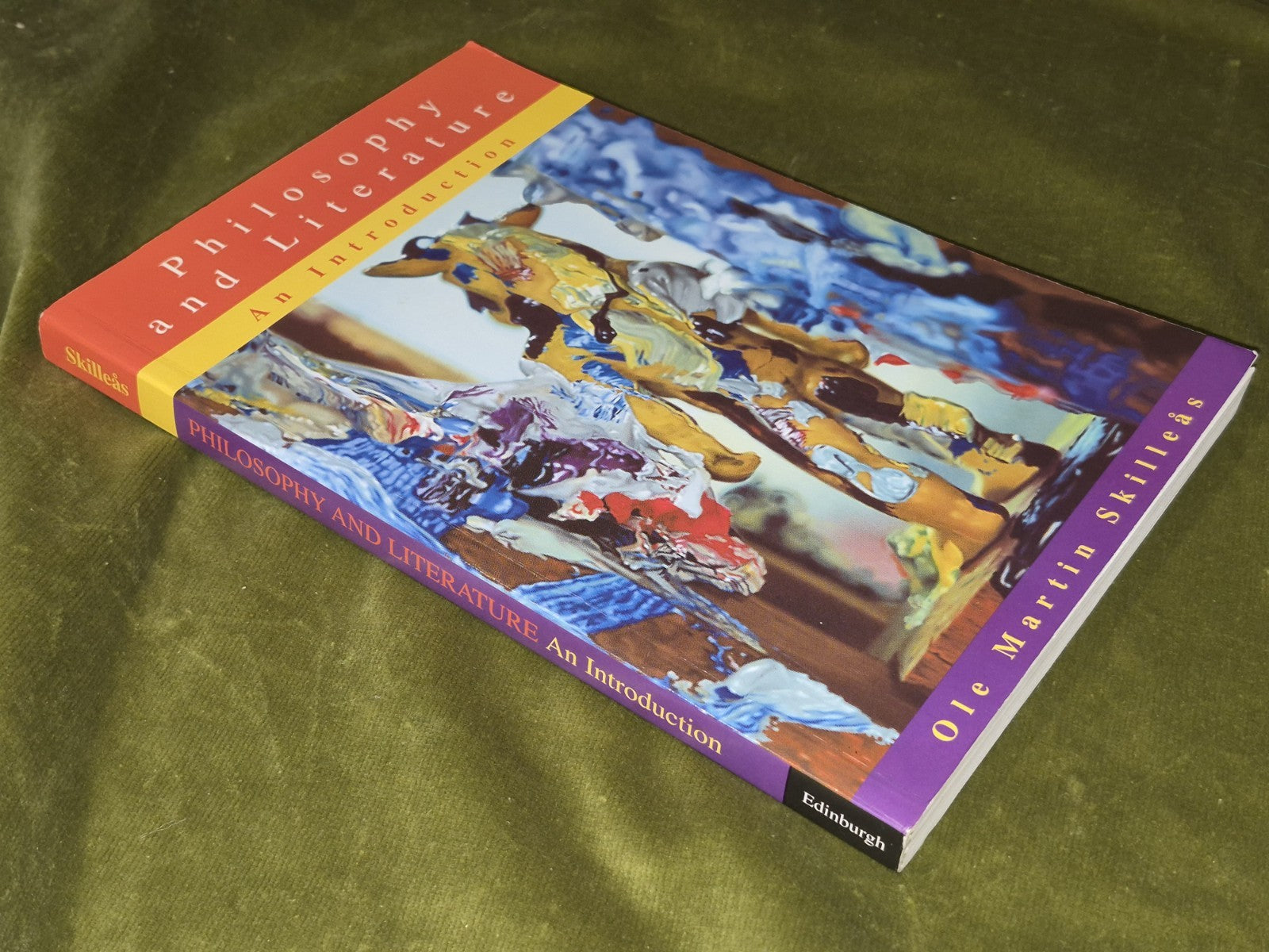 Philosophy and Literature: An Introduction (2001 paperback) Martin Skilleas2