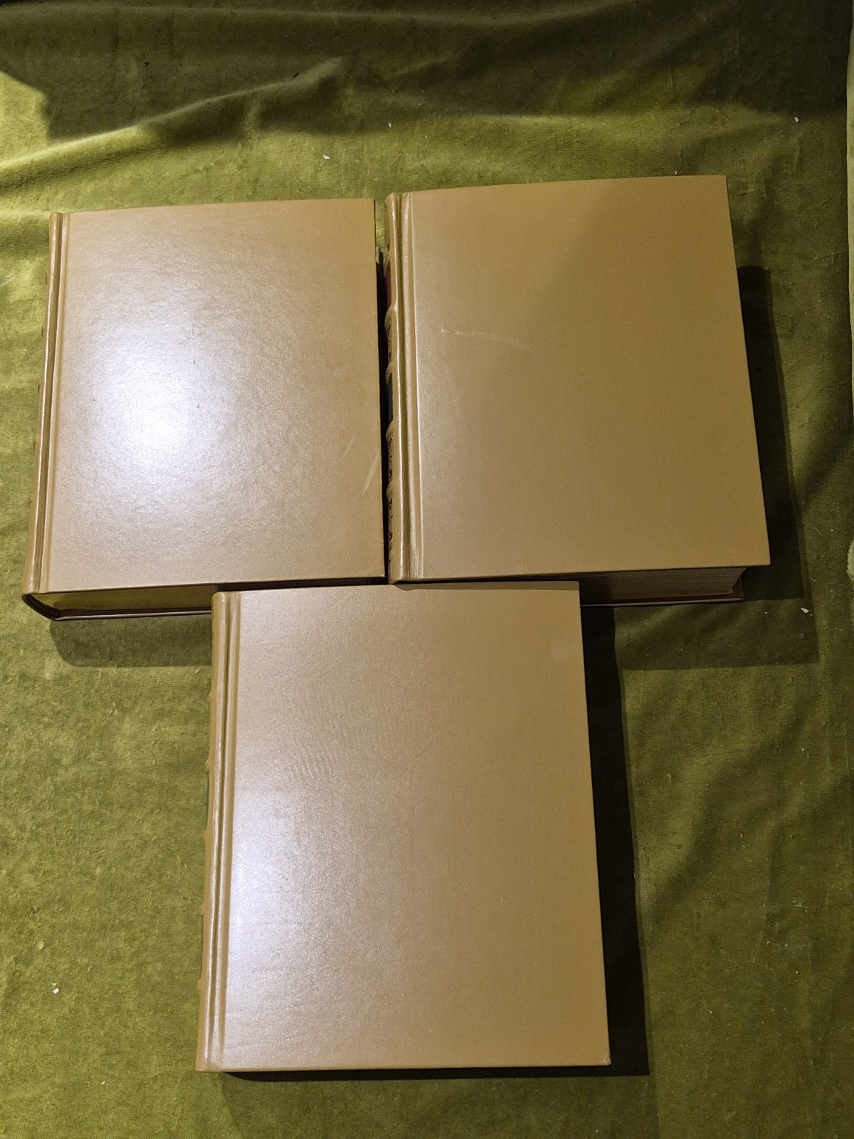 Encyclopedia Brittanica 1st Ed Facsimile in 3 Vols Leatherbound in Mahogany Case9