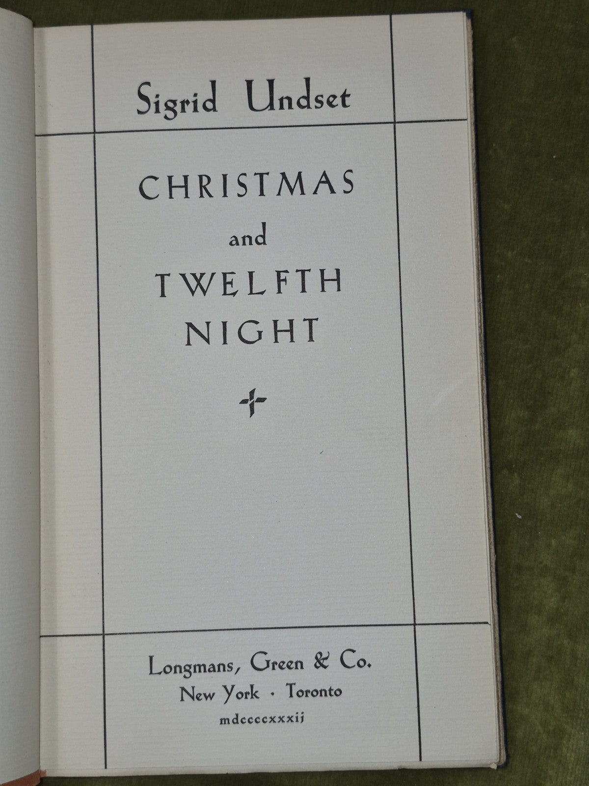 Vintage Christmas and Twelfth Night by Sigrid Undset 1932 First Edition HC VG3