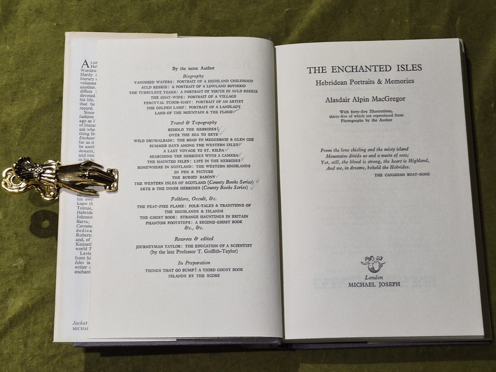 The Enchanted Isles: Hebridean Portraits & Memories 1967 1st Edition HB DJ4