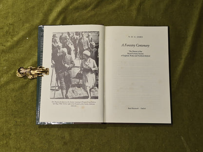 A Forestry Centenary - N D G James , Basil Blackwell 1982 1st Ed HB DJ4
