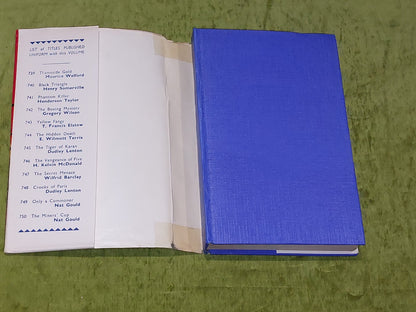 The Boxing Mystery by Gregory Wilson [Modern Publishing] HB/DJ Rare Crime Book5