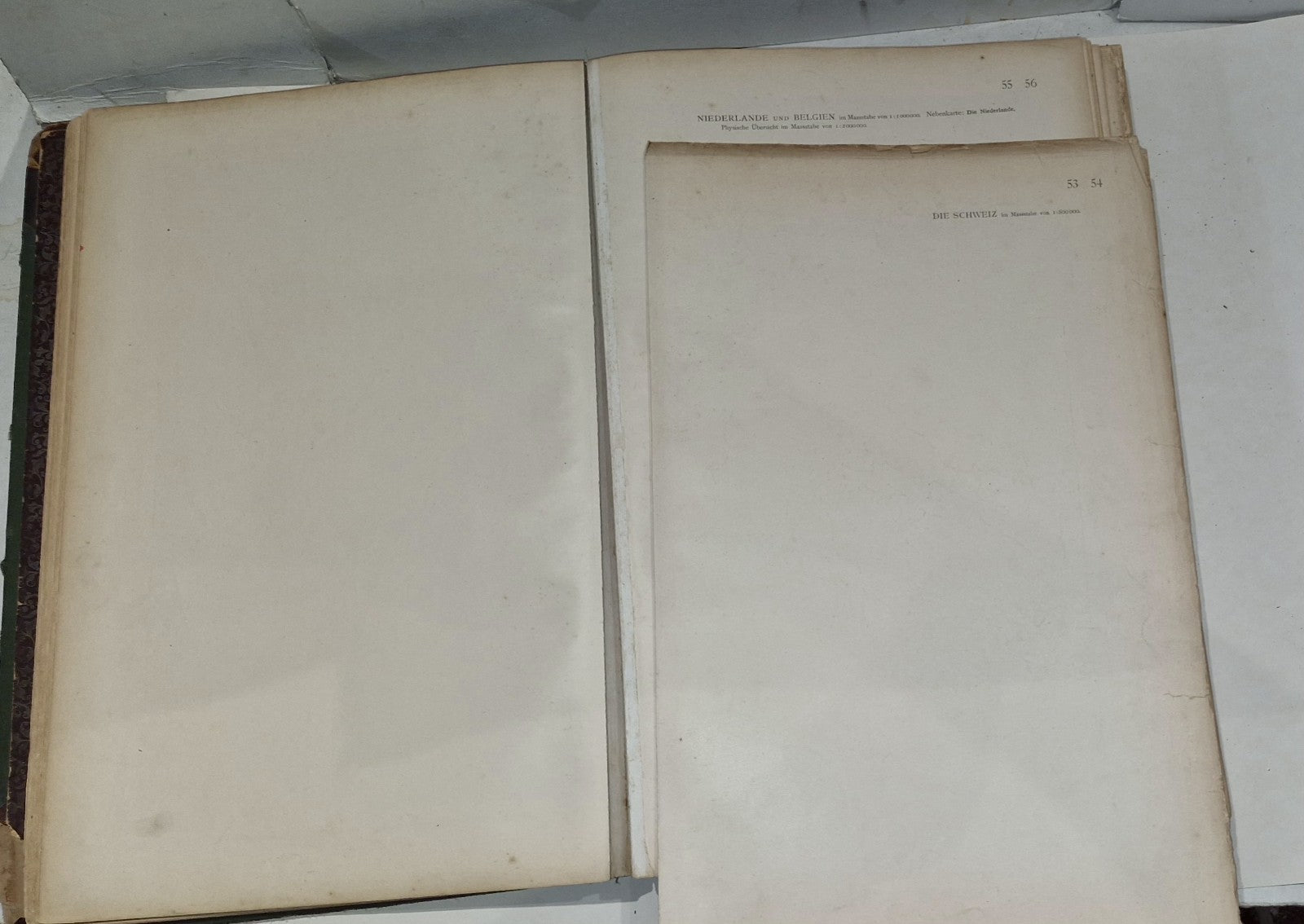 Andree’s Handatlas &  Diercke Welt Atlas15