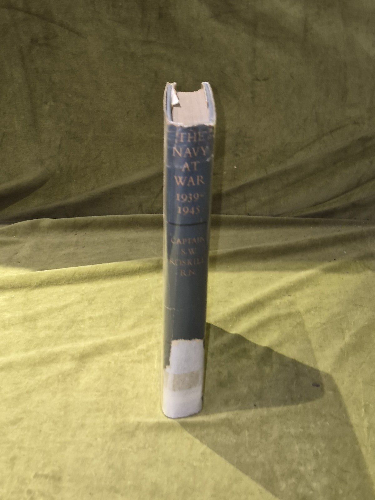 The Navy at War 1939-1945 - Captain S. W. Roskill , Collins2