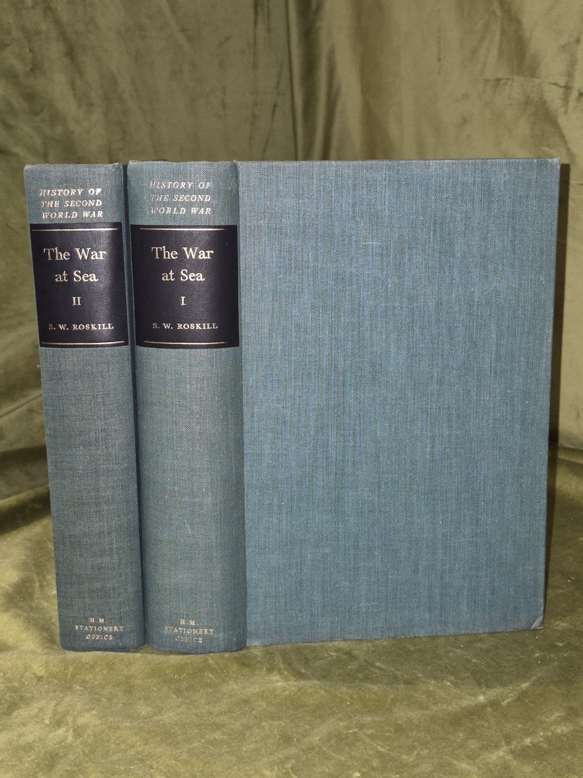 History of The Second World War - Vol I & 2 - The War At Sea by S. Roskill HMSO4